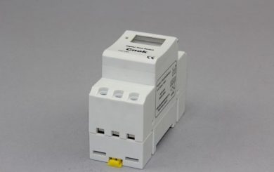AHC15A LCD Weekly Programmable Timer Switch